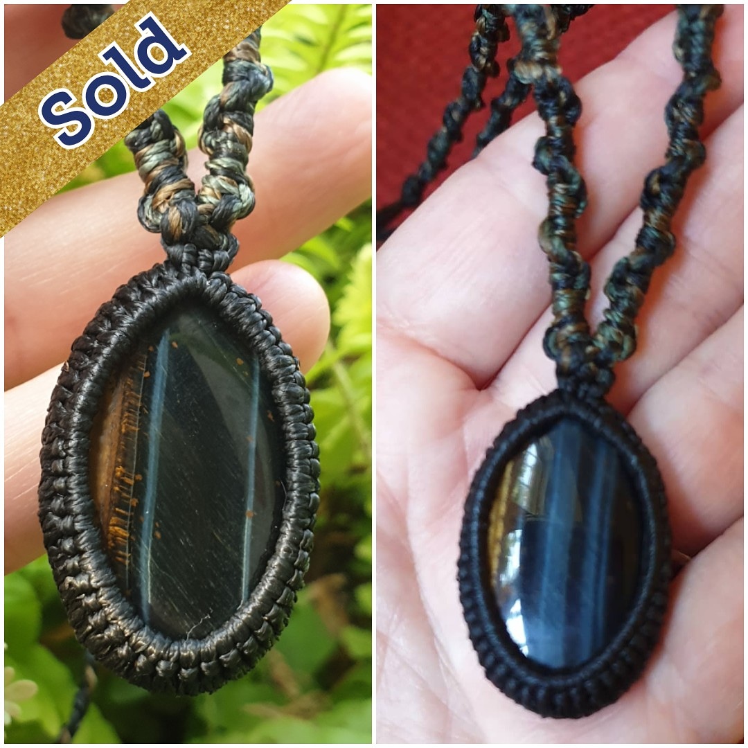 שרשרת עין הנץ עין הנמר כחולה