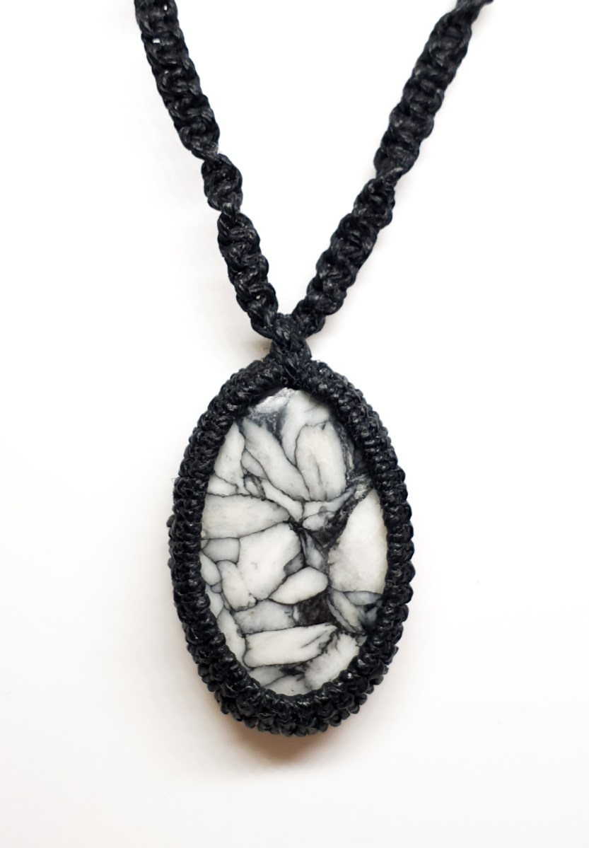 שרשרת אבו פינוליט Pinolth / Pinolite