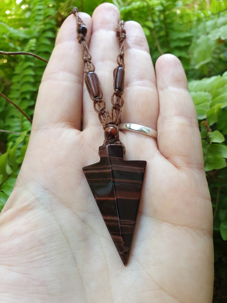 שרשרת אבן עין הנמר אדומה לגבר / יוניסקס