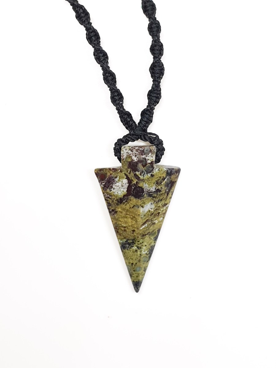 תליון אבן דם הדרקון בצורת חץ נמכר