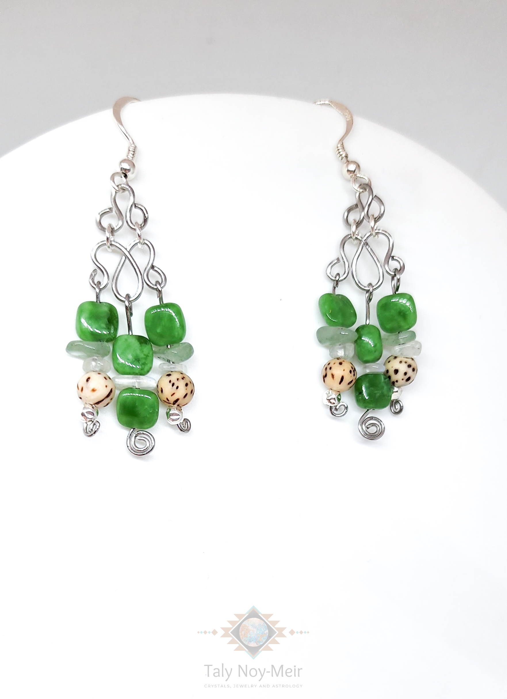 עגילים מאבן כלורומלנייט מו סיט סיט