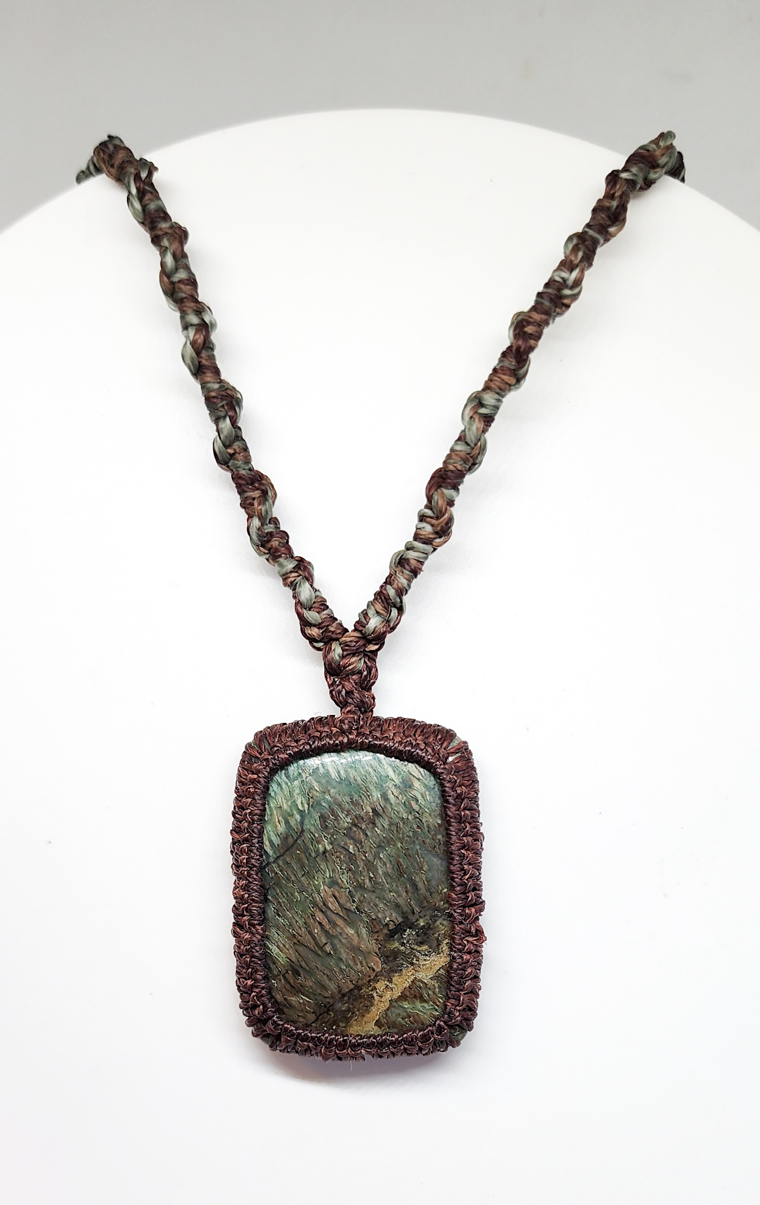 שרשרת סנייק סקין אגת ירוקה